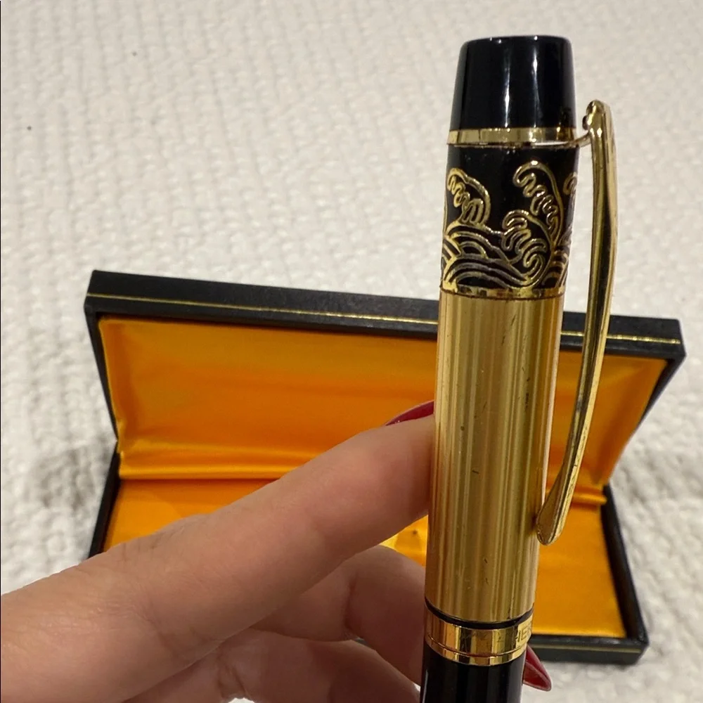 Vintage case needs perfect